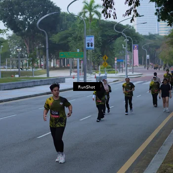 Runner Photo 7103279