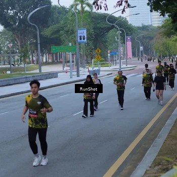 Runner Photo 7103280