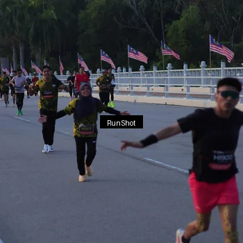 Runner Photo 7107050