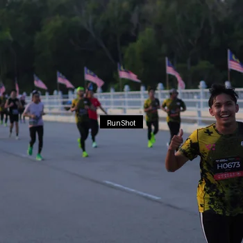 Runner Photo 7107091