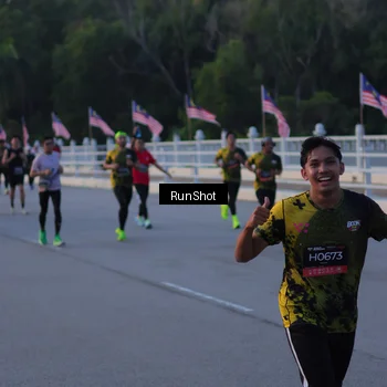Runner Photo 7107093