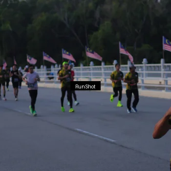Runner Photo 7107099