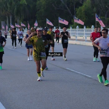 Runner Photo 7107140