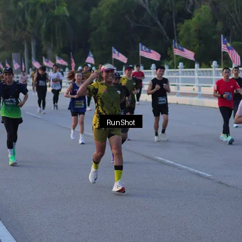 Runner Photo 7107154