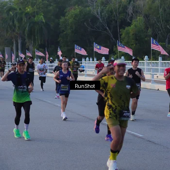 Runner Photo 7107156