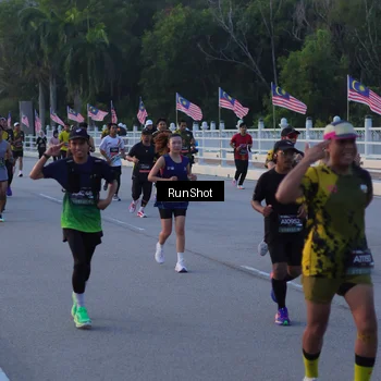 Runner Photo 7107158