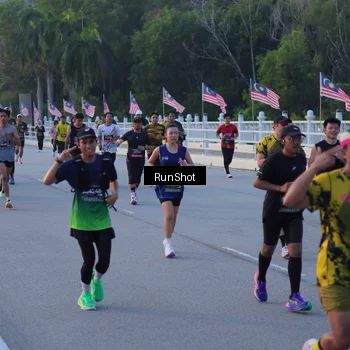Runner Photo 7107160