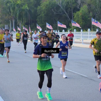 Runner Photo 7107162