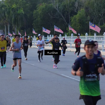 Runner Photo 7107171