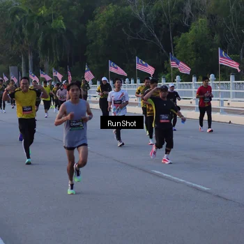 Runner Photo 7107181