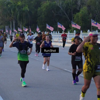 Runner Photo 7107187