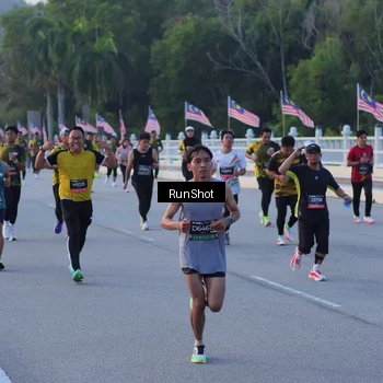 Runner Photo 7107188