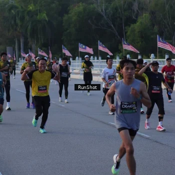 Runner Photo 7107197
