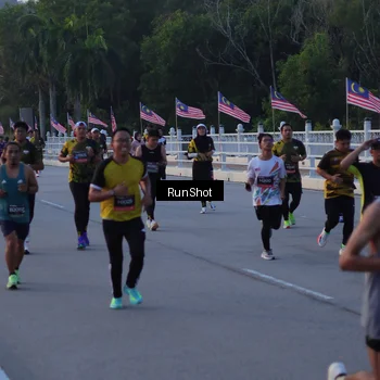 Runner Photo 7107201