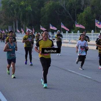 Runner Photo 7107208