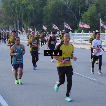 Runner Photo 7107210