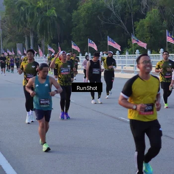 Runner Photo 7107226