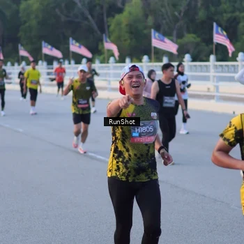 Runner Photo 7107252