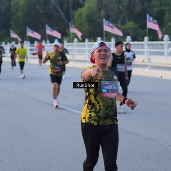 Runner Photo 7107253