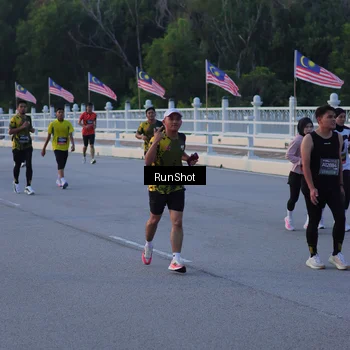 Runner Photo 7107264