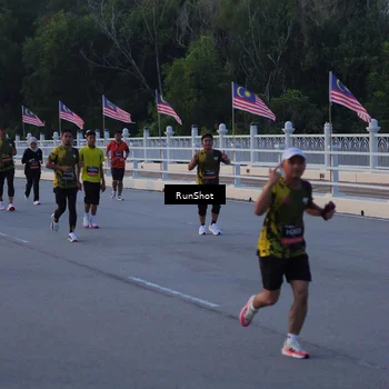 Runner Photo 7107269