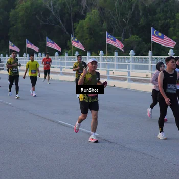 Runner Photo 7107270