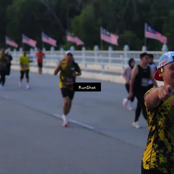 Runner Photo 7107271