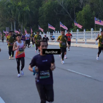 Runner Photo 7107283