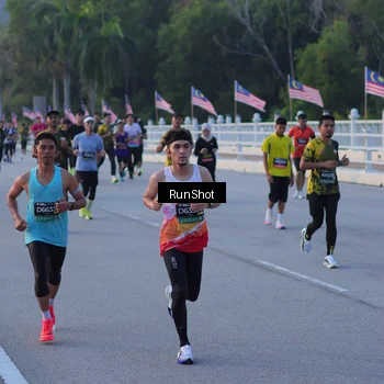 Runner Photo 7107294