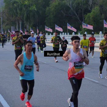 Runner Photo 7107297