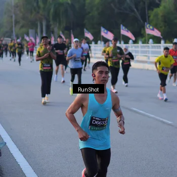 Runner Photo 7107309