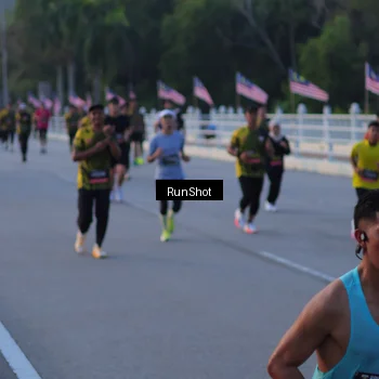 Runner Photo 7107316
