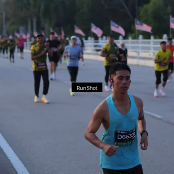 Runner Photo 7107318