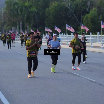 Runner Photo 7107322