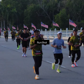 Runner Photo 7107340
