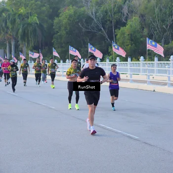 Runner Photo 7107357