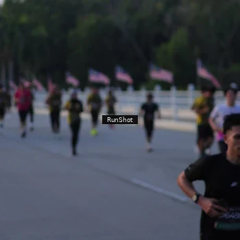 Runner Photo 7107384