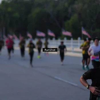 Runner Photo 7107386