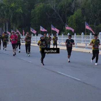 Runner Photo 7107388