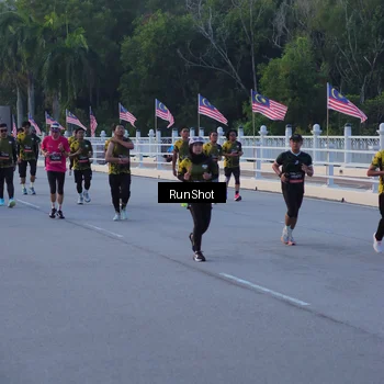 Runner Photo 7107406