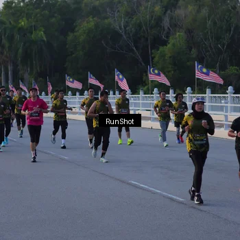 Runner Photo 7107412