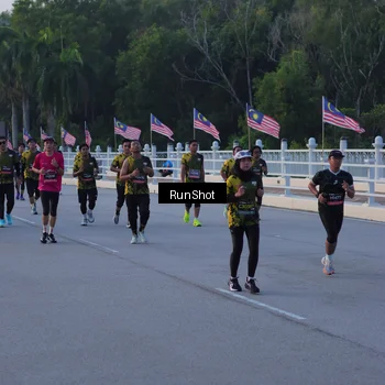 Runner Photo 7107416