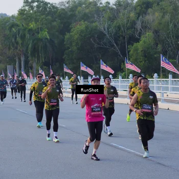 Runner Photo 7107439