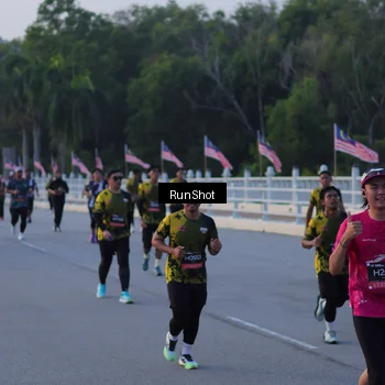Runner Photo 7107458
