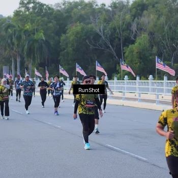 Runner Photo 7107478