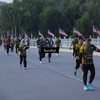 Runner Photo 7107489