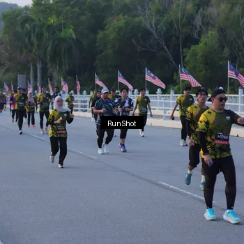 Runner Photo 7107490