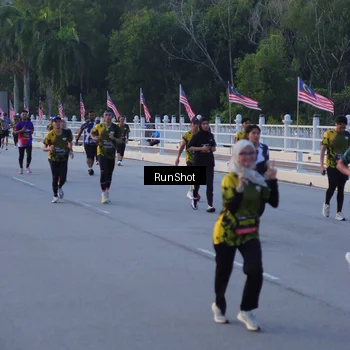Runner Photo 7107517