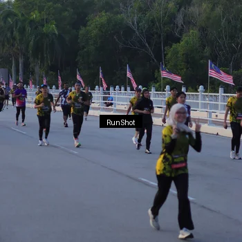 Runner Photo 7107521
