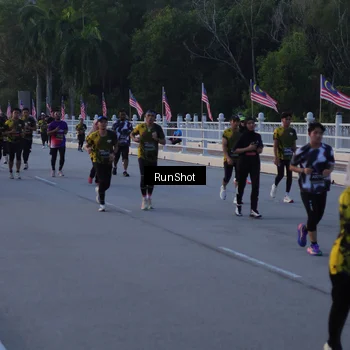 Runner Photo 7107525
